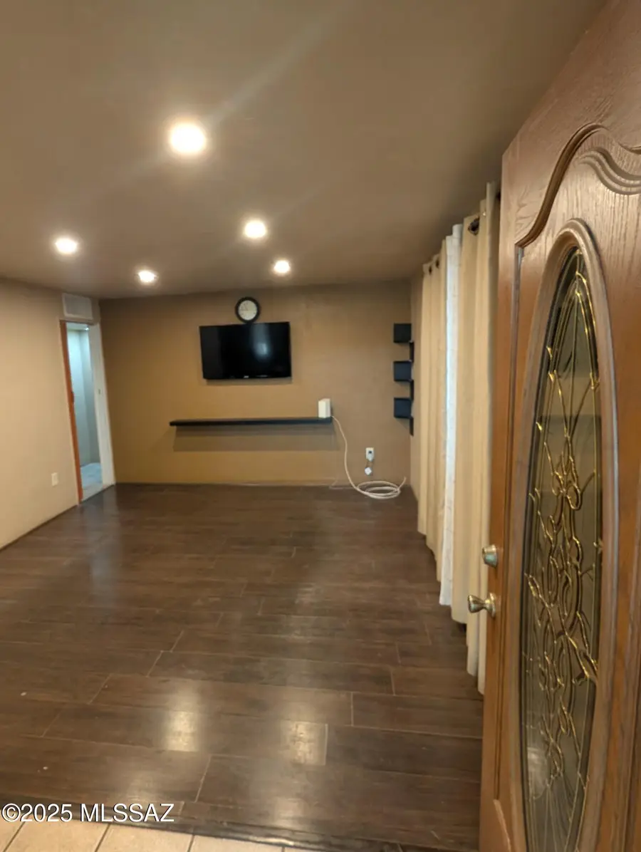 812 N Desert, Tucson, AZ 85711 - Image #3