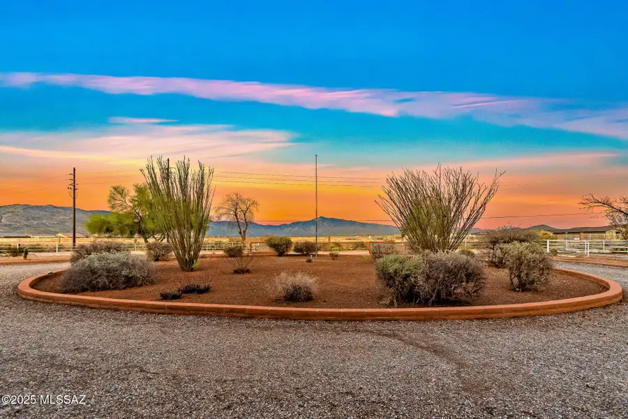 8240 S Wentworth Rd, Tucson, AZ 85747 - Image #3