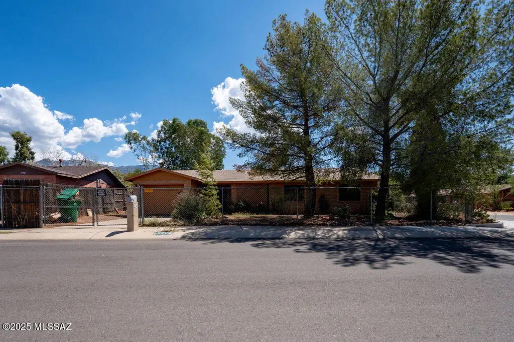 15742 N Starboard, Tucson, AZ 85739 - Image #1