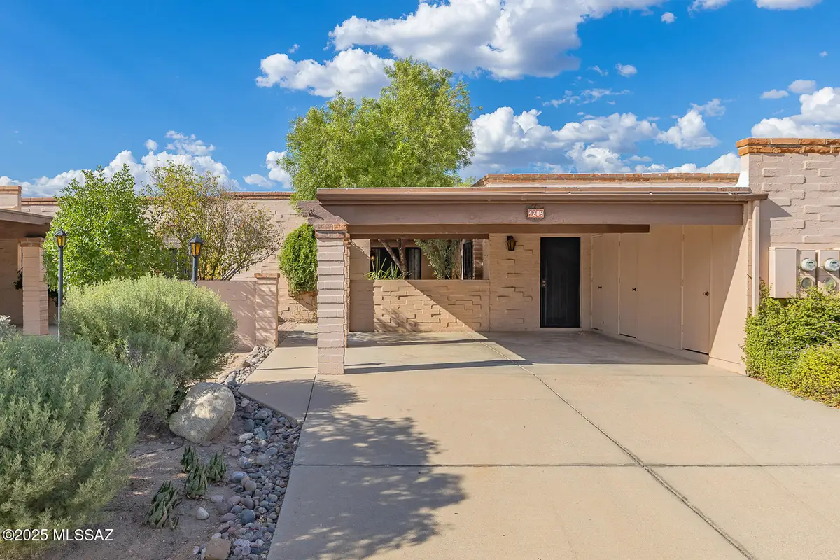 4209 E Presidio Road, Tucson, AZ 85712 - Image #1