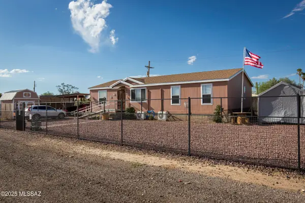 9262 W Henry Street, Tucson, AZ 85735