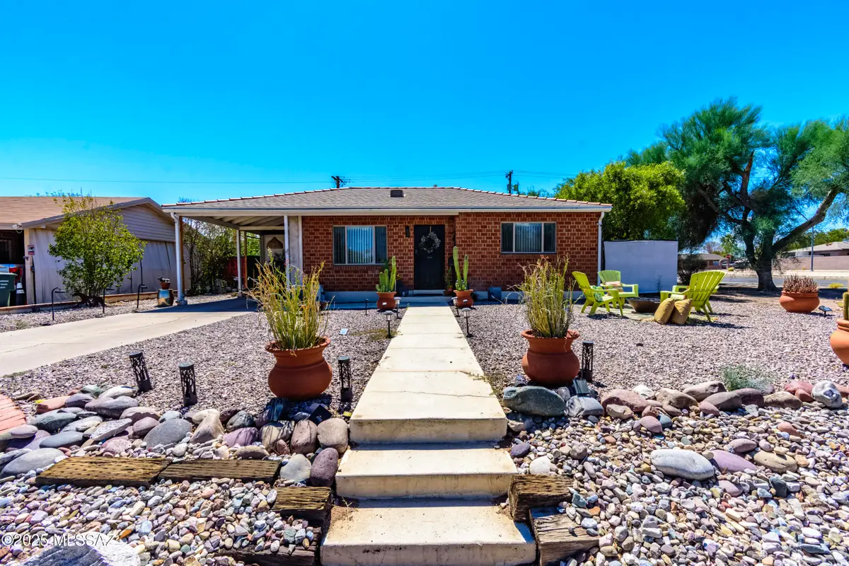 4702 E 9th Street, Tucson, AZ 85711 - Image #1