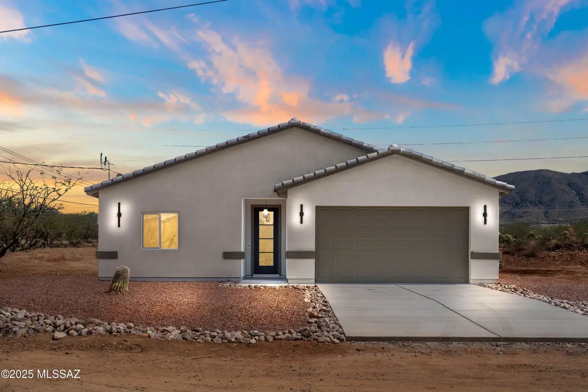 1725 Faro, Rio Rico, AZ 85648 - #1