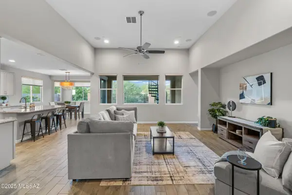 14224 N Silverleaf Lane, Marana, AZ 85658