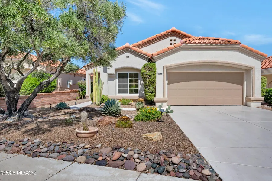 2199 E Jonquil Street, Oro Valley, AZ 85755 - Image #2