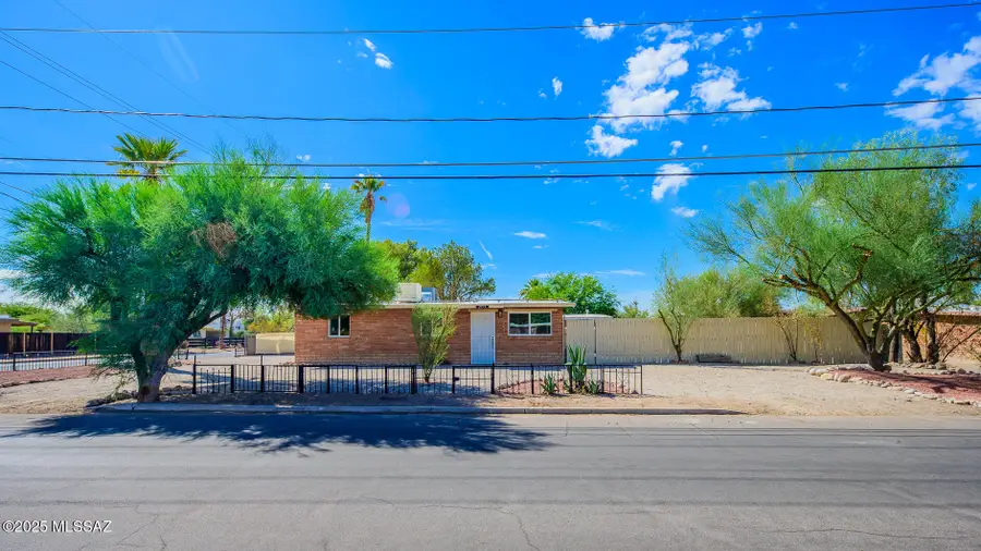 2971 N Richey Boulevard, Tucson, AZ 85716 - Image #3