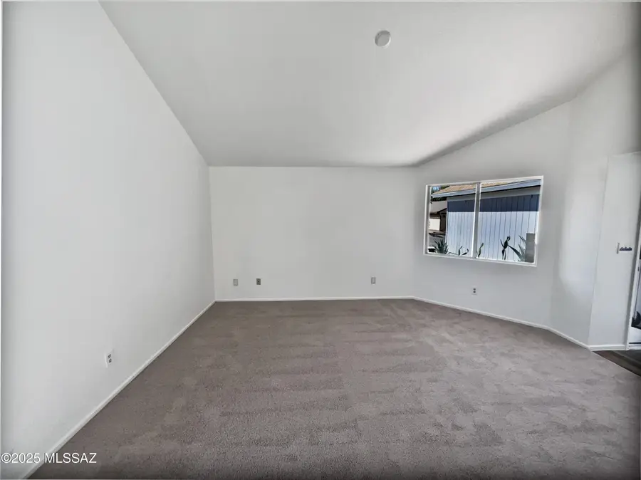 10071 E Nicaragua Lane, Tucson, AZ 85730 - Image #3