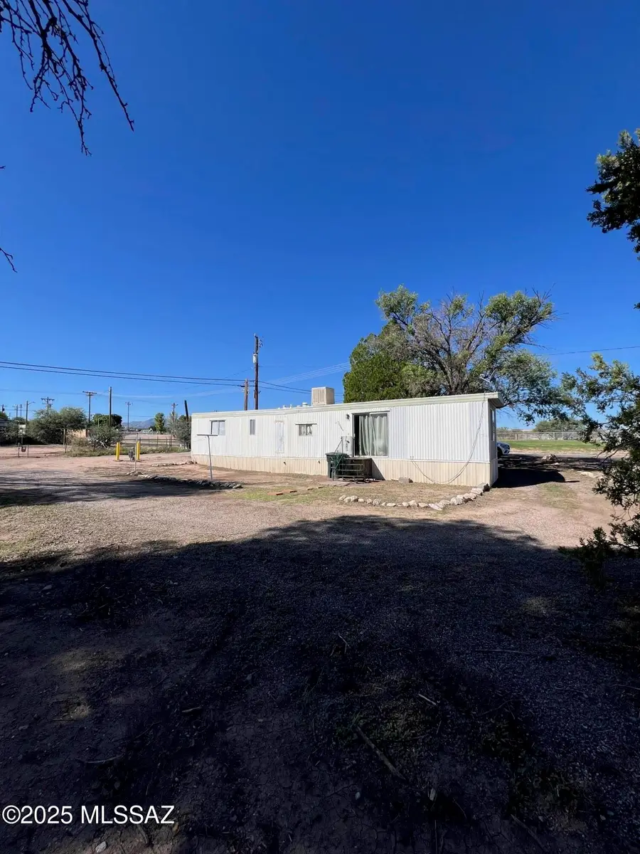 560 N Adams Street, Benson, AZ 85602 - Image #3