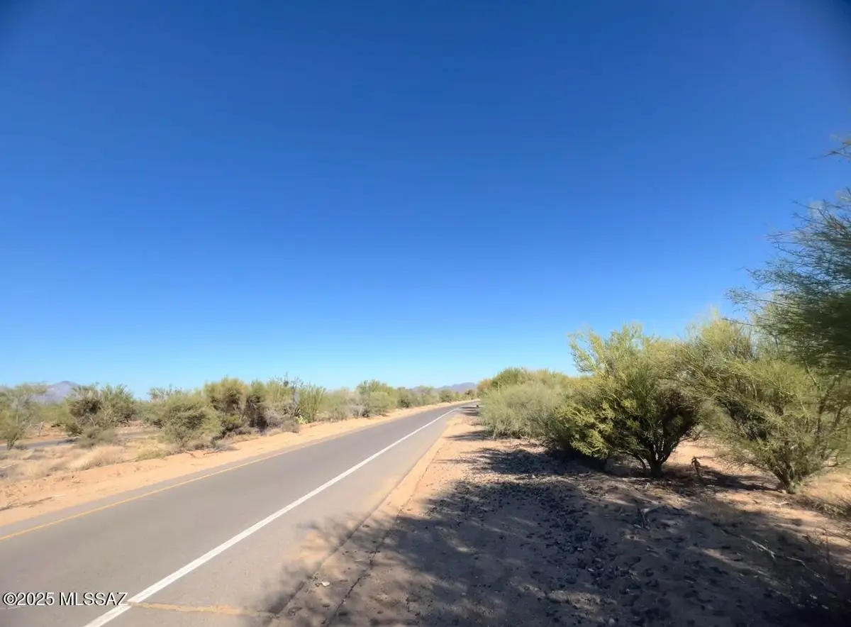 15938 W Diamond Bell Ranch Road #11, Tucson, AZ 85736 - Image #1