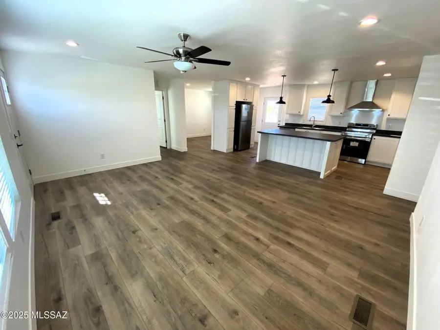 13279 N Derringer Road, Marana, AZ 85653 - Image #2