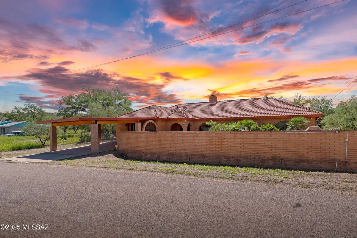 969 Circulo Golondrina, Rio Rico, AZ 85648 - #1