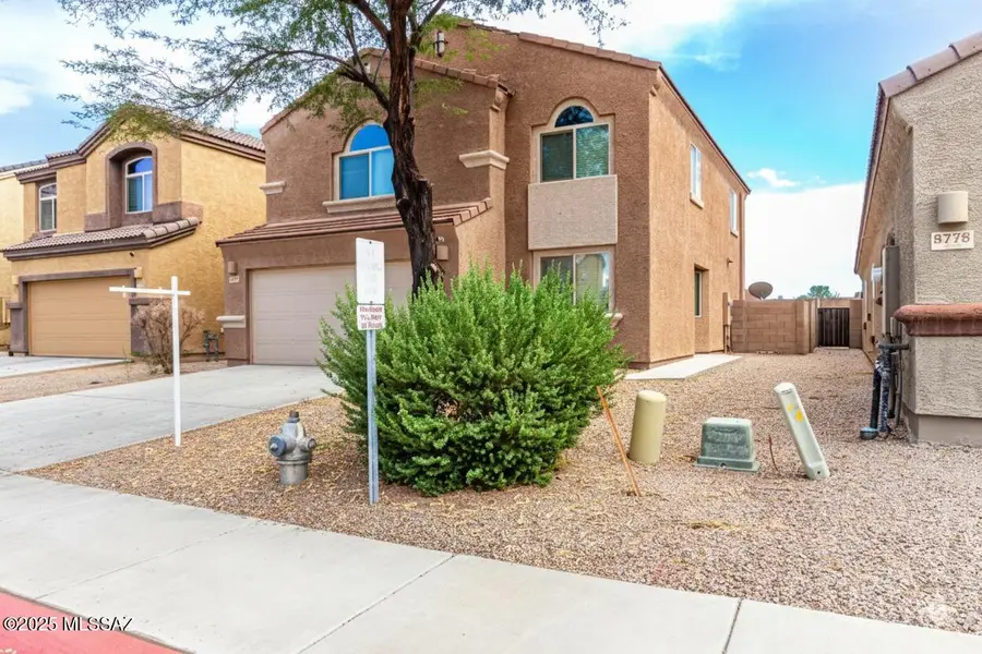 8784 N Western Red Cedar Drive, Tucson, AZ 85743 - Image #3