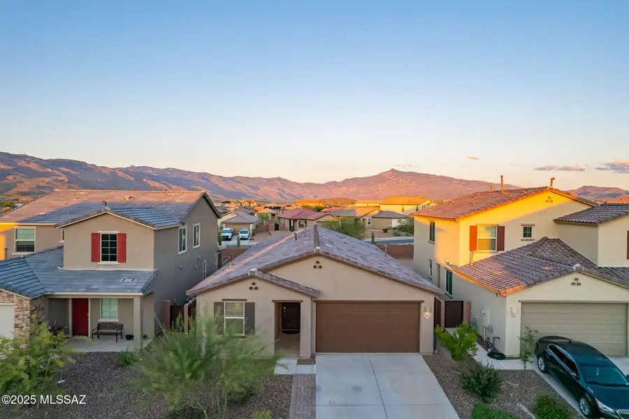 7895 S Bonanza Park Drive, Tucson, AZ 85747 - Image #2