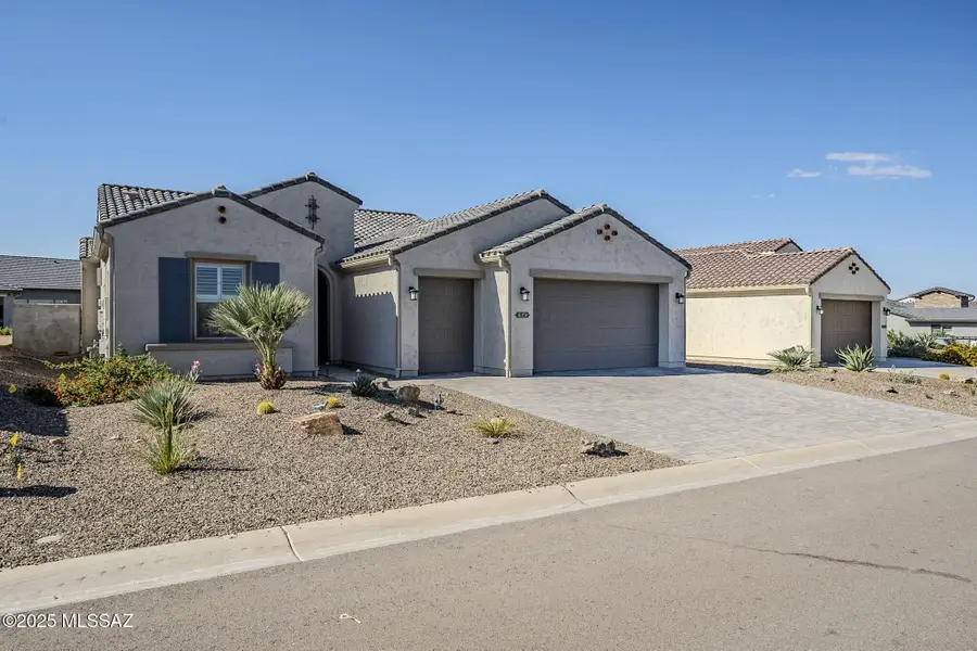 61645 E Travertine, Oracle, AZ 85623 - Image #2