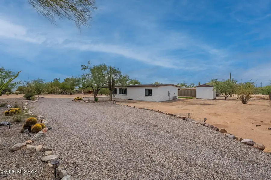 3381 W Flying Diamond Drive, Tucson, AZ 85742 - Image #3