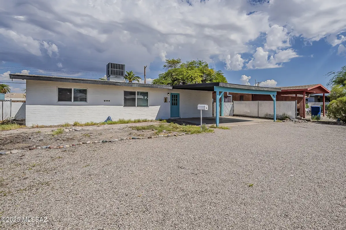 843 E Alturas, Tucson, AZ 85719 - Image #1