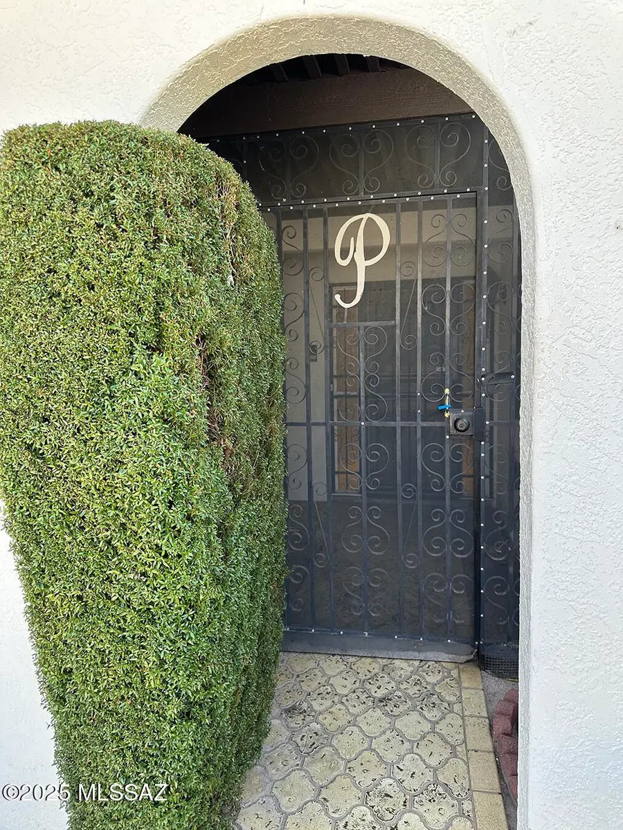 6672 E Paseo Dorado, Tucson, AZ 85715 - Image #2