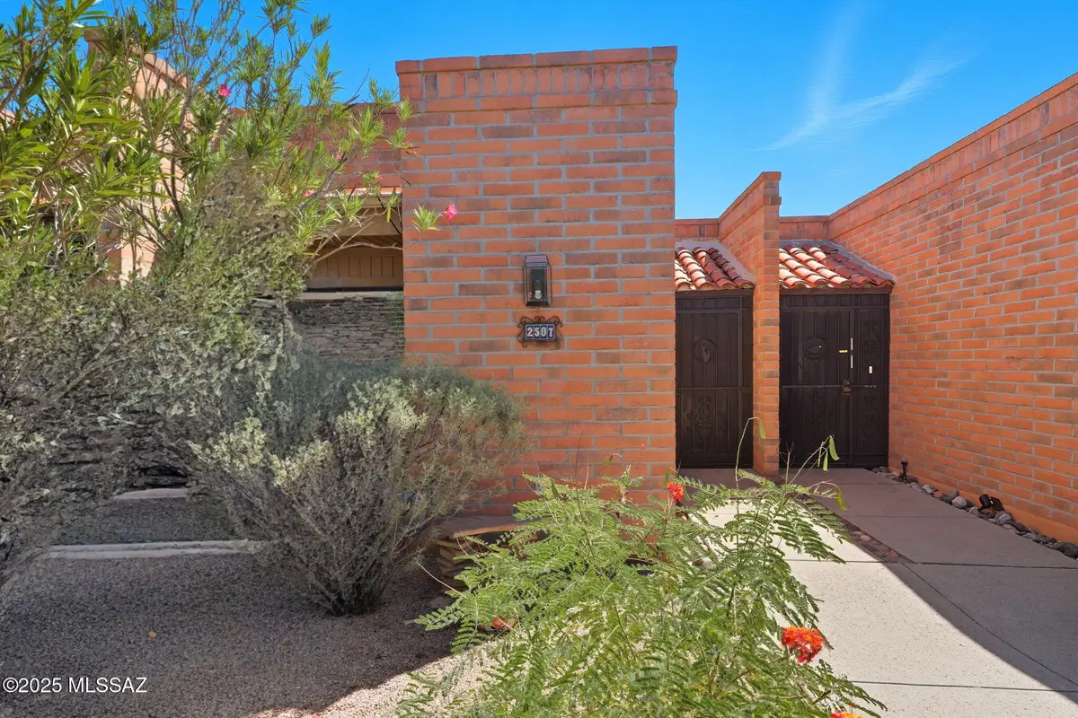 2507 S Calle Cervantes, Green Valley, AZ 85622 - Image #1