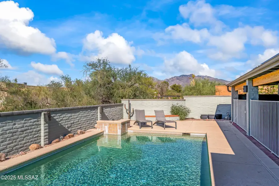 1932 W Harran Circle, Tucson, AZ 85704 - Image #2