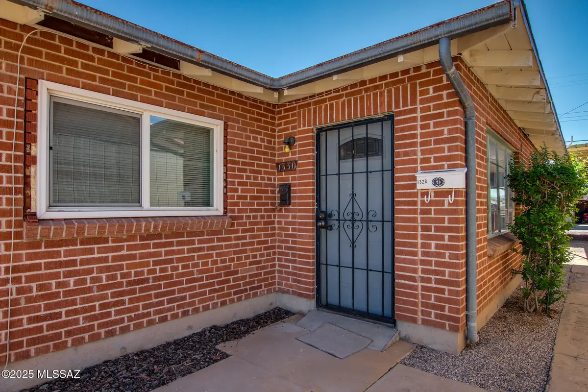 1330 E Broadway, Tucson, AZ 85719 - Image #1