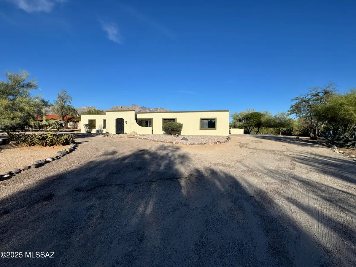 6090 N Calle De La Culebra, Tucson, AZ 85718 - Image #1