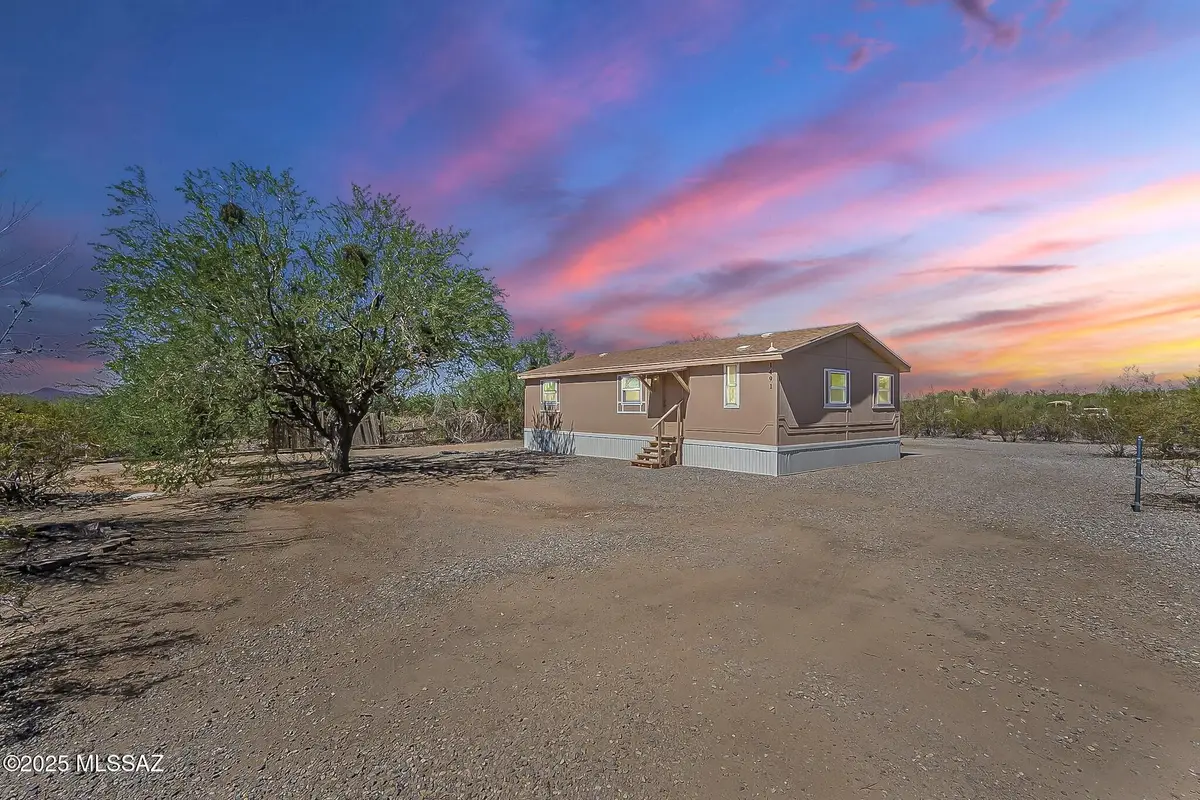 1491 N San Joaquin Road, Tucson, AZ 85743 - Image #1