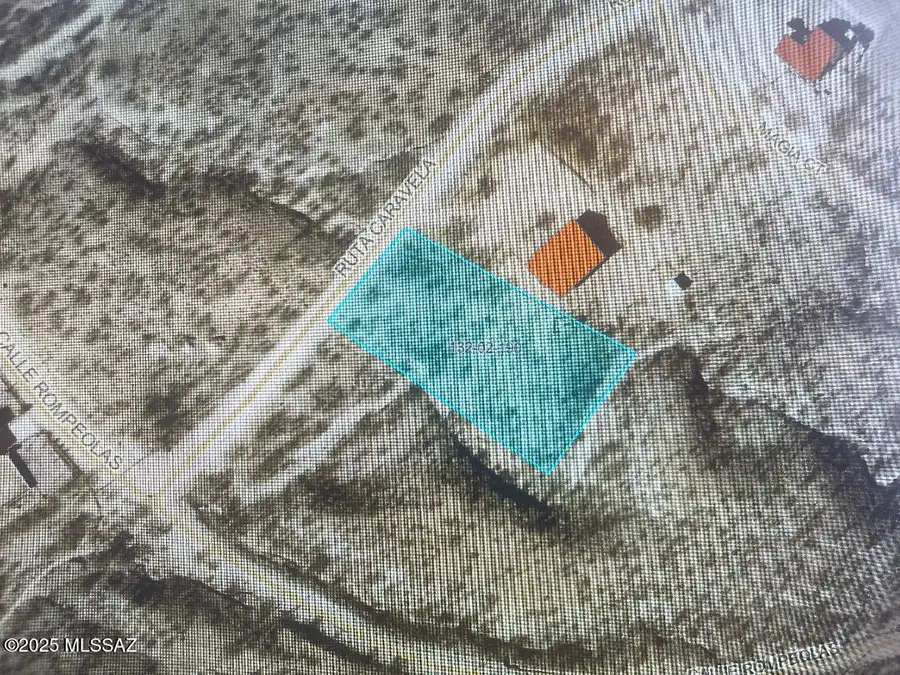 1777 Ruta Caravela #15, Rio Rico, AZ 85648 - Image #2