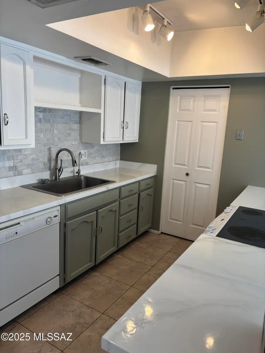 1200 E River, Tucson, AZ 85718 - Image #3