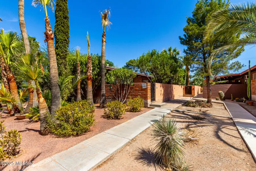 2431 E 2nd Street, Tucson, AZ 85719 - Image #2