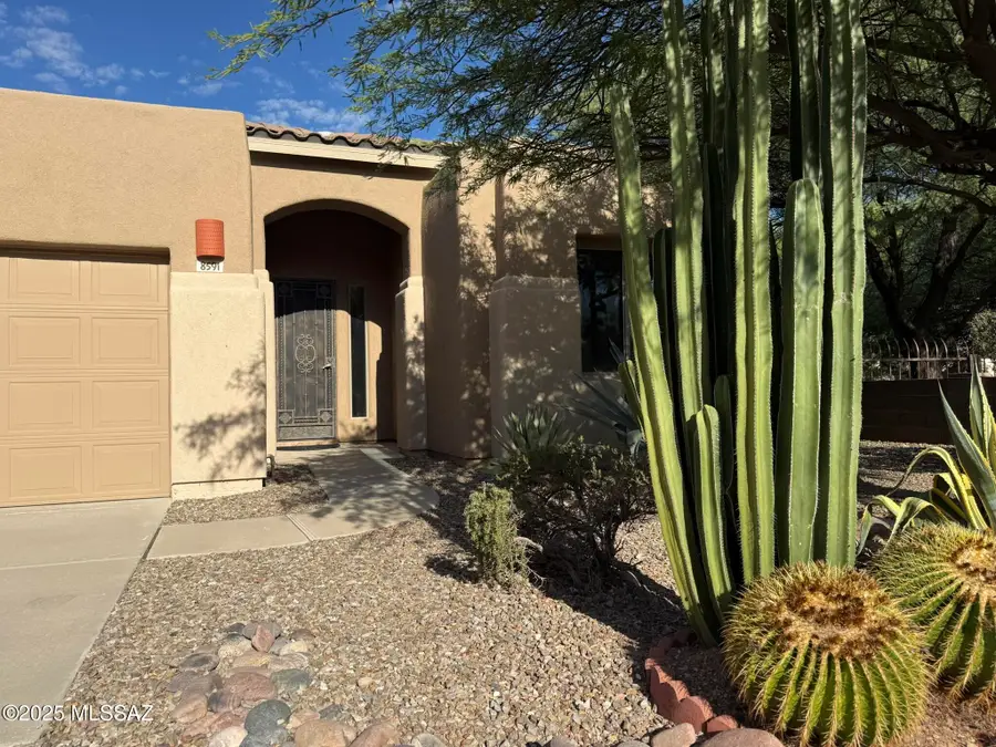 8591 N Rolling River Drive, Tucson, AZ 85743 - Image #2