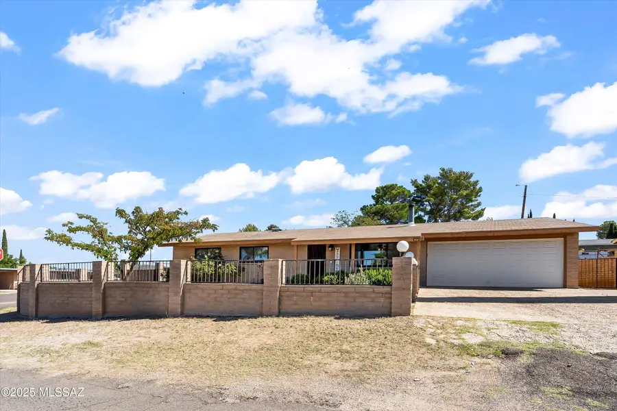 1605 N Calle Coruna, Oracle, AZ 85623 - Image #2