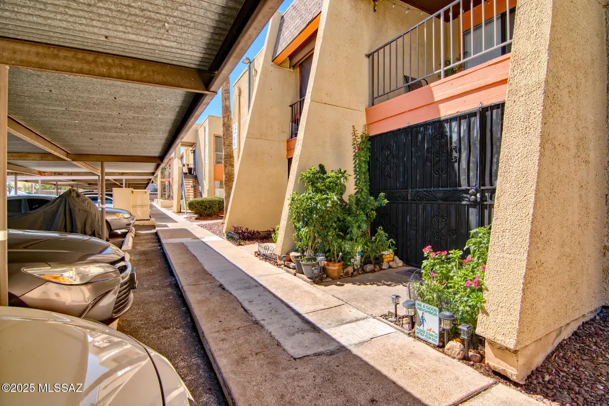 1620 N Wilmot Rd. #E162, Tucson, AZ 85712 - Image #1