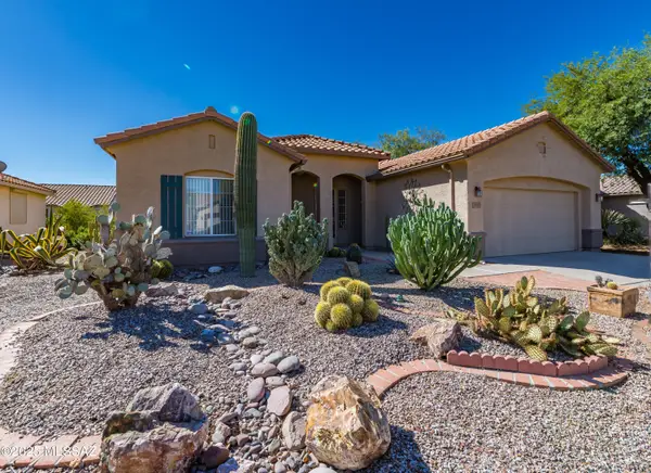 7653 W Starry Night Lane, Tucson, AZ 85743