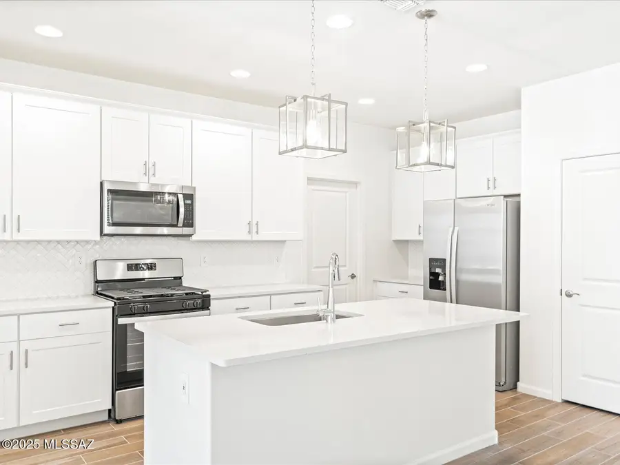 7044 W Ferntree Lane, Tucson, AZ 85757 - Image #2