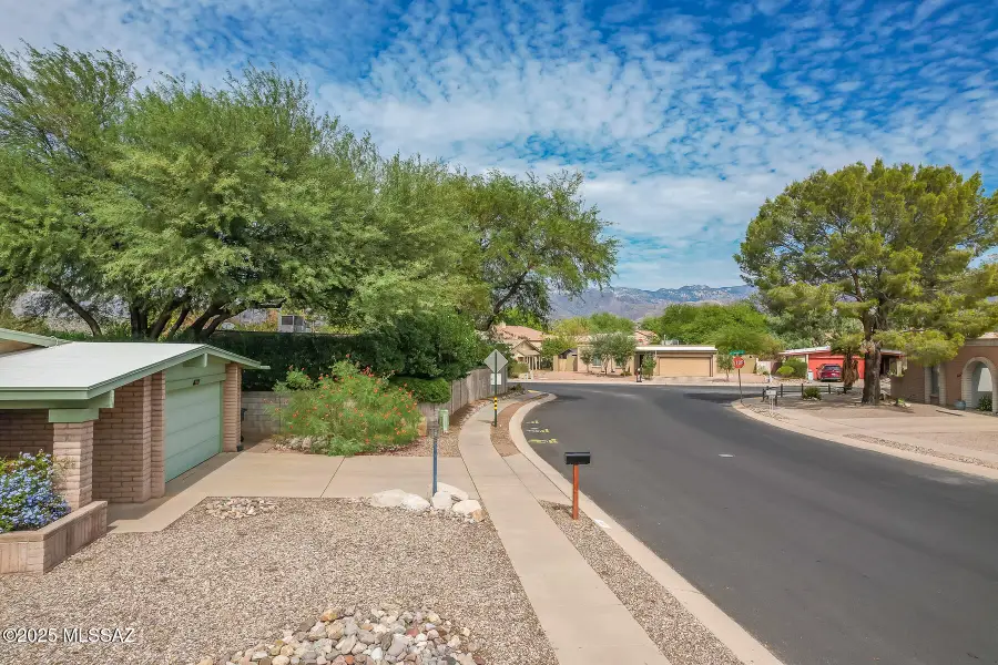 2881 N Essel Drive, Tucson, AZ 85715 - Image #2