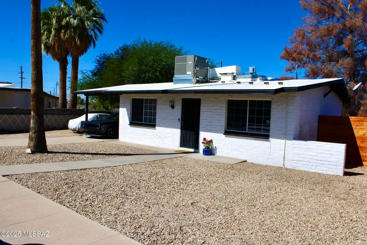 730 S Tudor Place, Tucson, AZ 85710 - Image #1