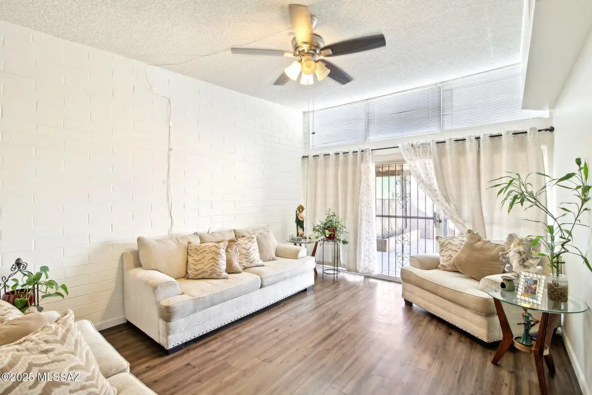 914 W Wedwick Street, Tucson, AZ 85706 - Image #1