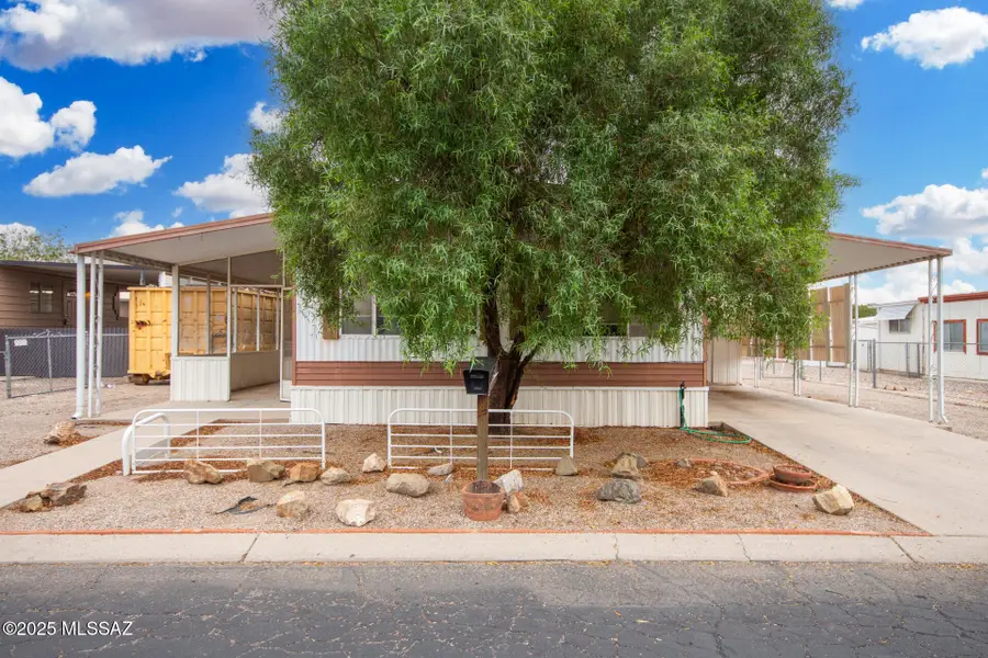 3589 W Grape Drive, Tucson, AZ 85741 - Image #2