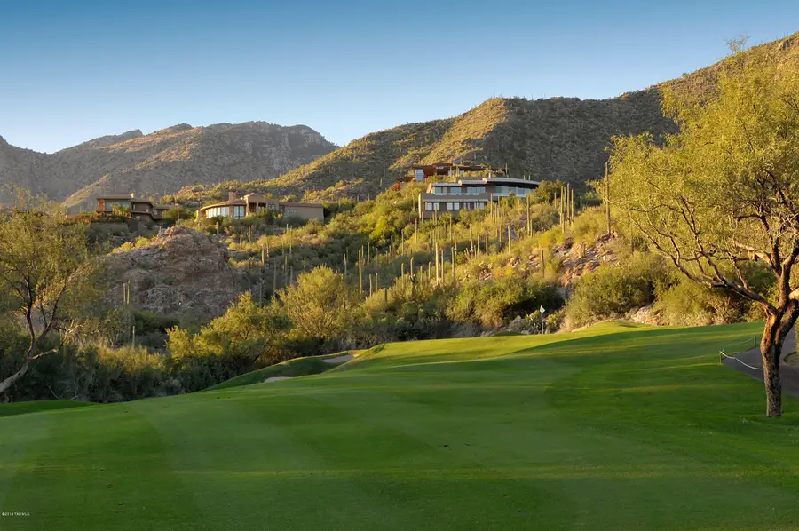 6412 N Desert Wind Circle #46, Tucson, AZ 85750 - Image #2