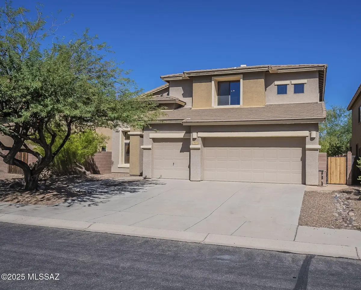 7466 W Crimson Ridge Drive, Tucson, AZ 85743 - Image #1