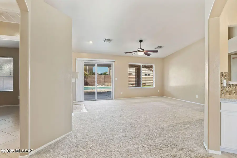 7262 W Silver Sand Drive, Tucson, AZ 85743 - Image #3