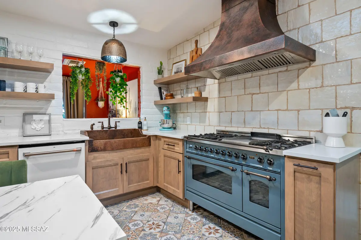 4542 N Bear Canyon Road, Tucson, AZ 85749 - Image #1