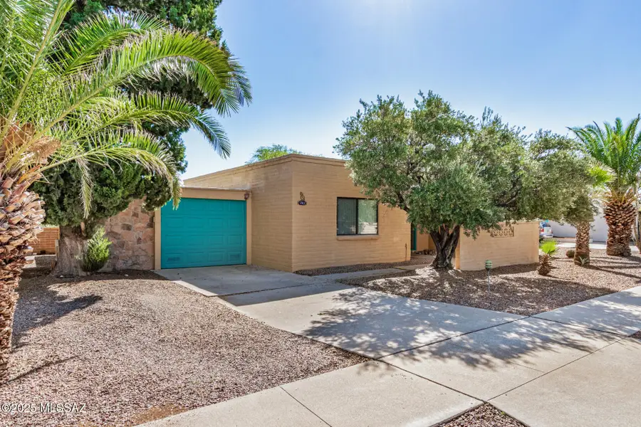 741 S Abrego Drive, Green Valley, AZ 85614 - Image #3