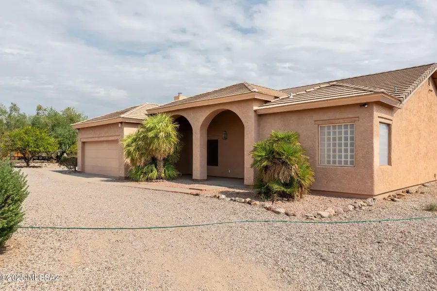 3860 N El Moraga Drive, Tucson, AZ 85745 - Image #2