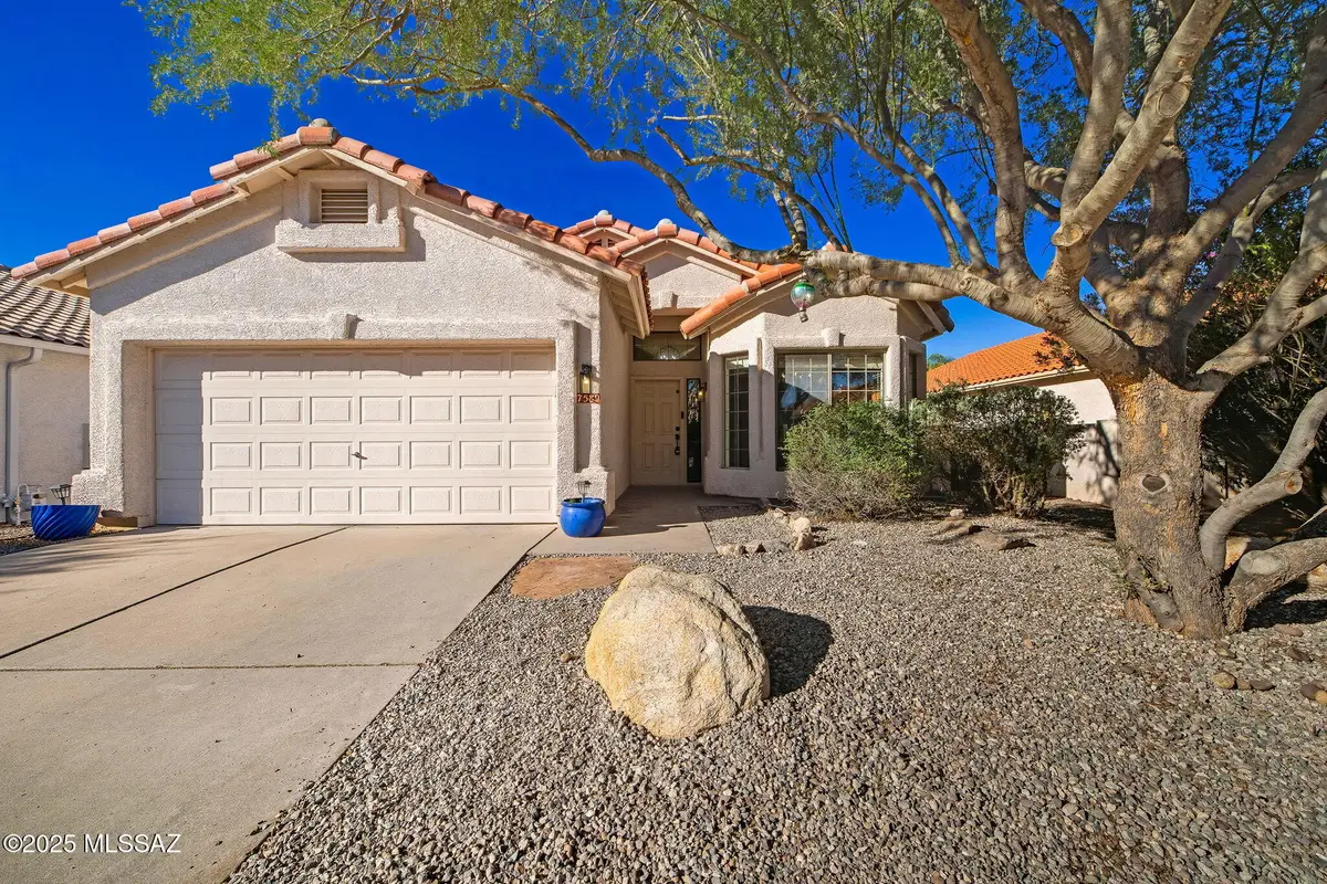 7589 E Via Los Arbustos, Tucson, AZ 85750 - Image #1