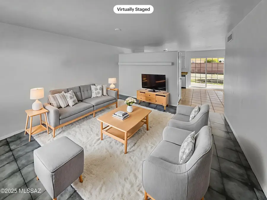 6350 E Calle Orion, Tucson, AZ 85710 - Image #2