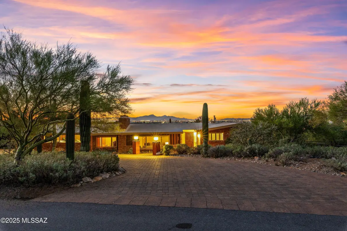 6731 N Pontatoc Road, Tucson, AZ 85718 - Image #1