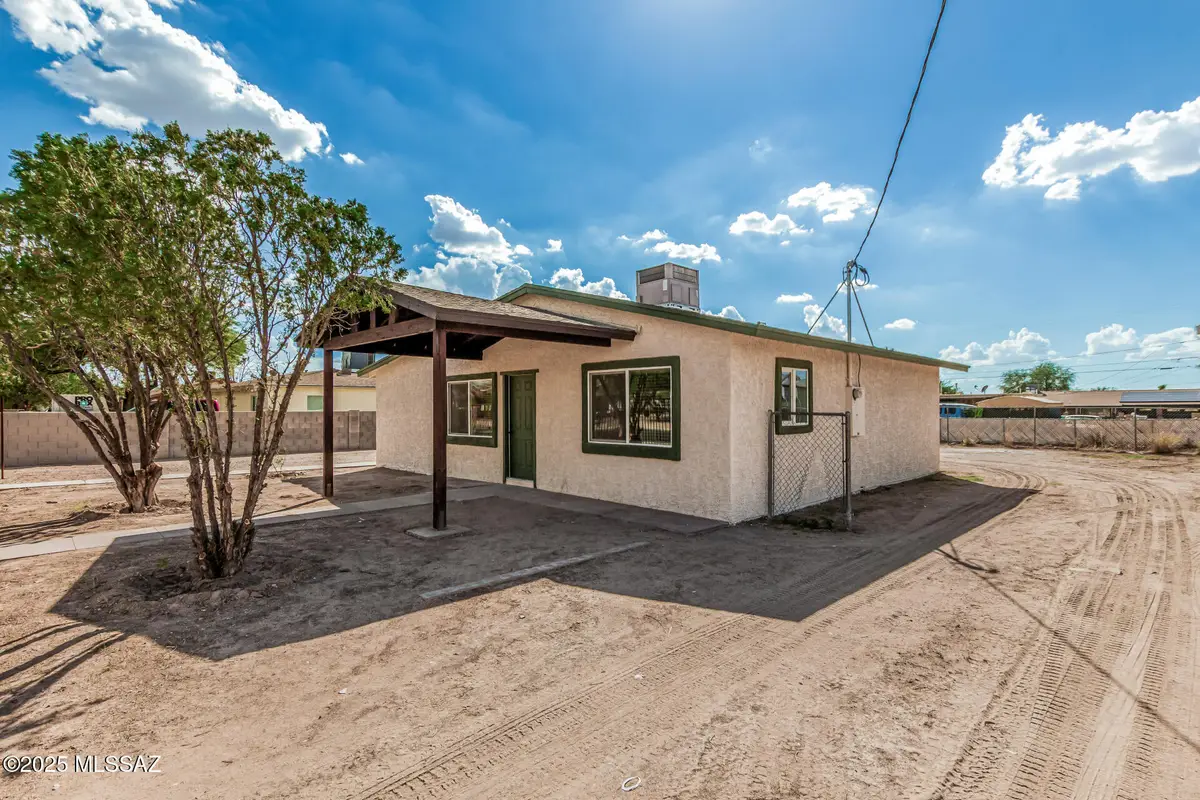 5910 S Morris Boulevard, Tucson, AZ 85706 - Image #1