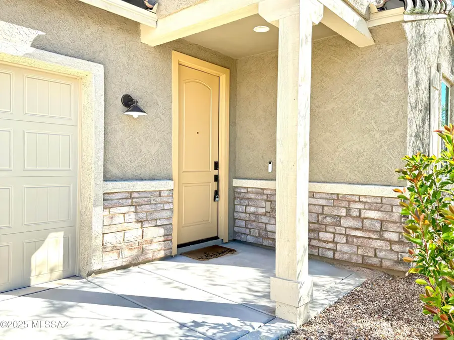9721 E Copper Glance Trail, Tucson, AZ 85747 - Image #2