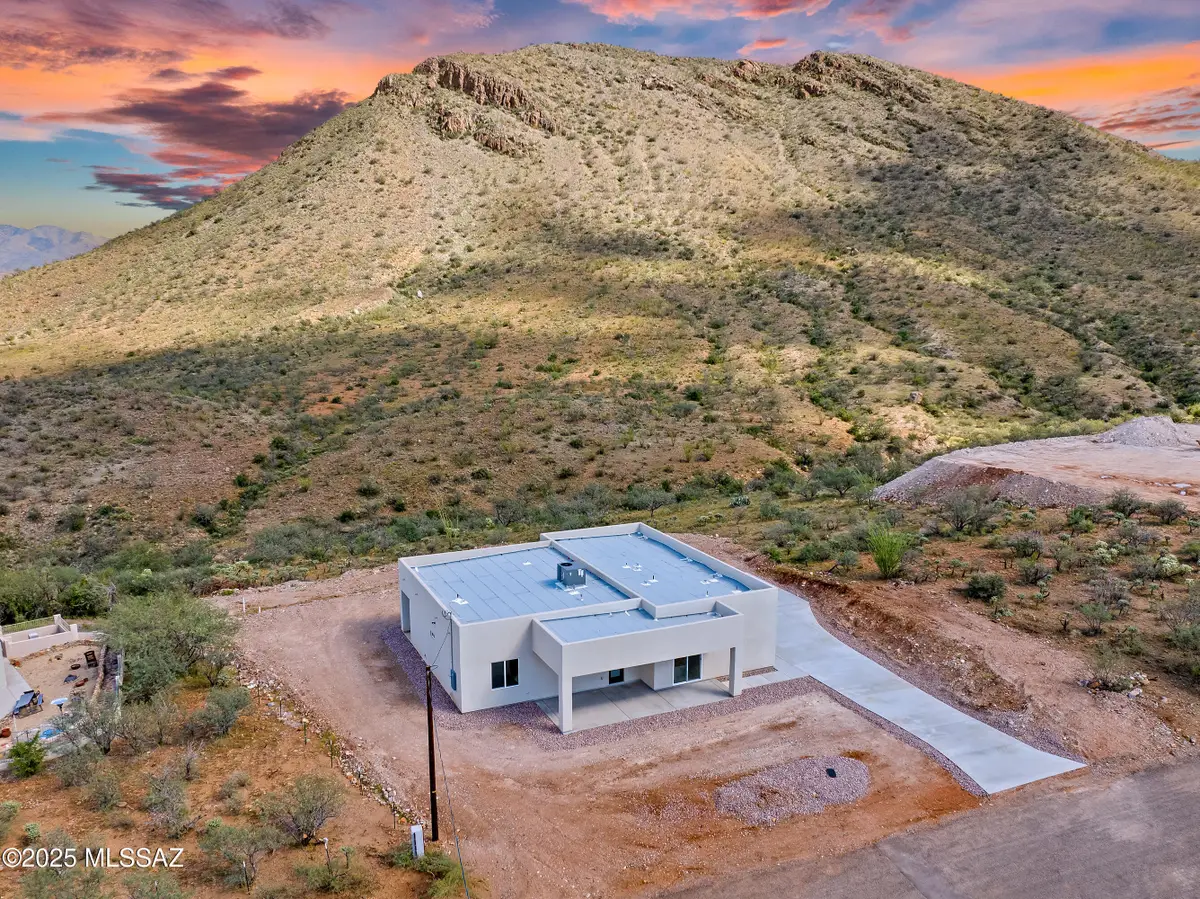 1827 Circulo Tortuga, Rio Rico, AZ 85648 - #1